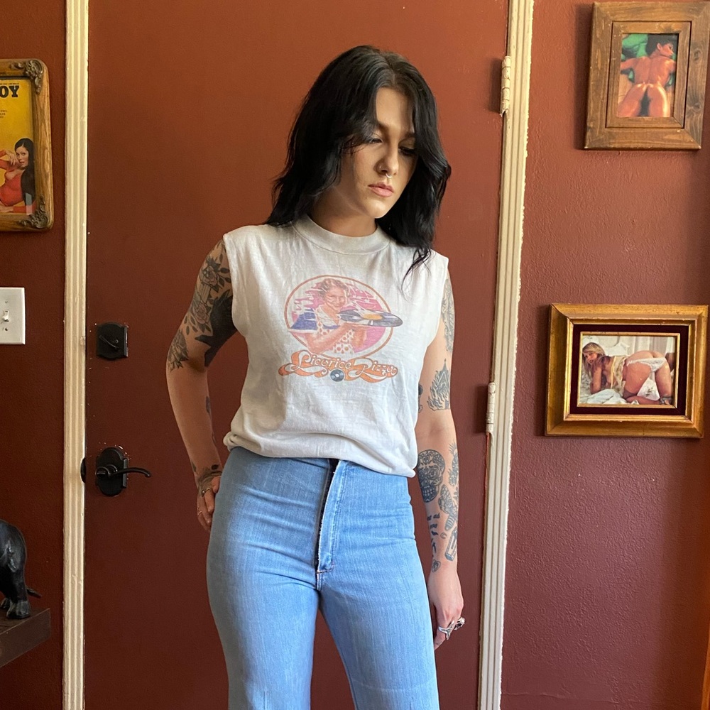 SOLD! Vintage Super Rare CA Licorice records tee!!